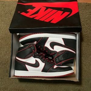 SIZE 12 red/white/black AIR JORDAN Retro High OG 1
